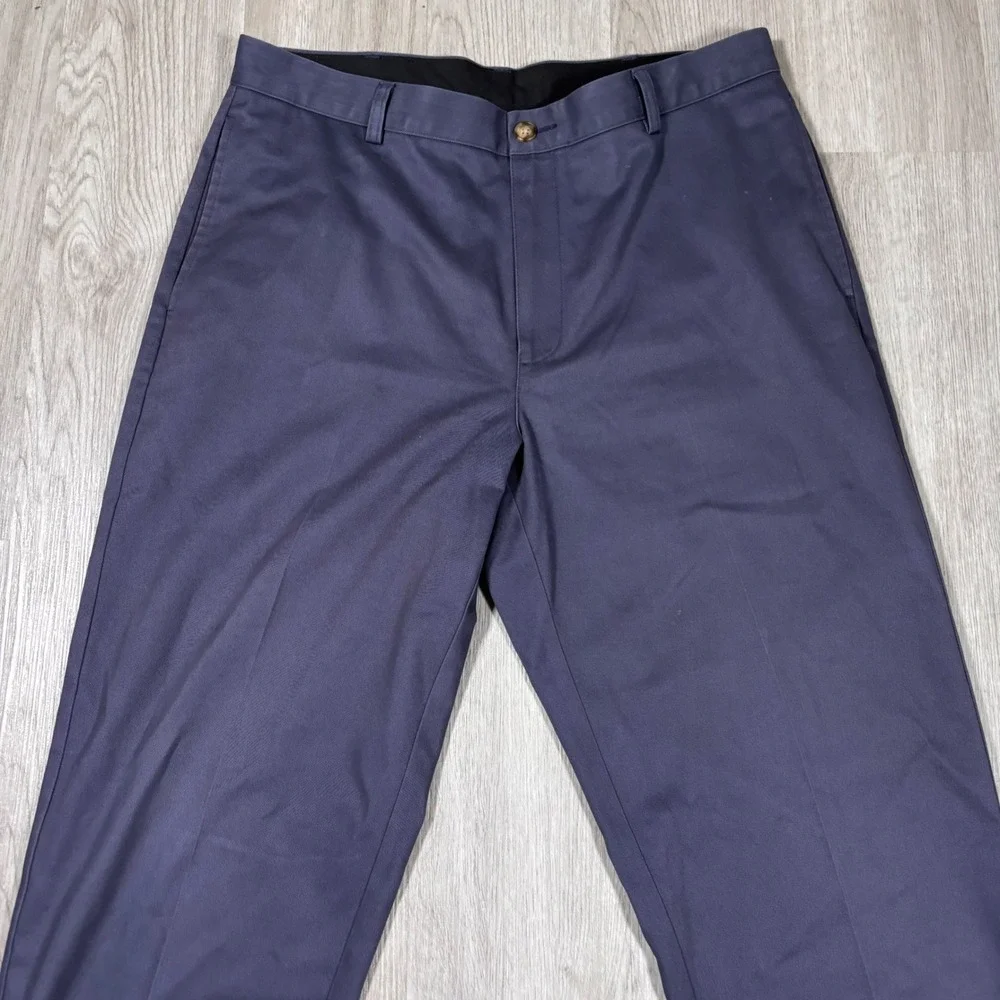 LL Bean Classic Fit Navy Blue Chino Pants Mens 35x28 100% Cotton Flat Front